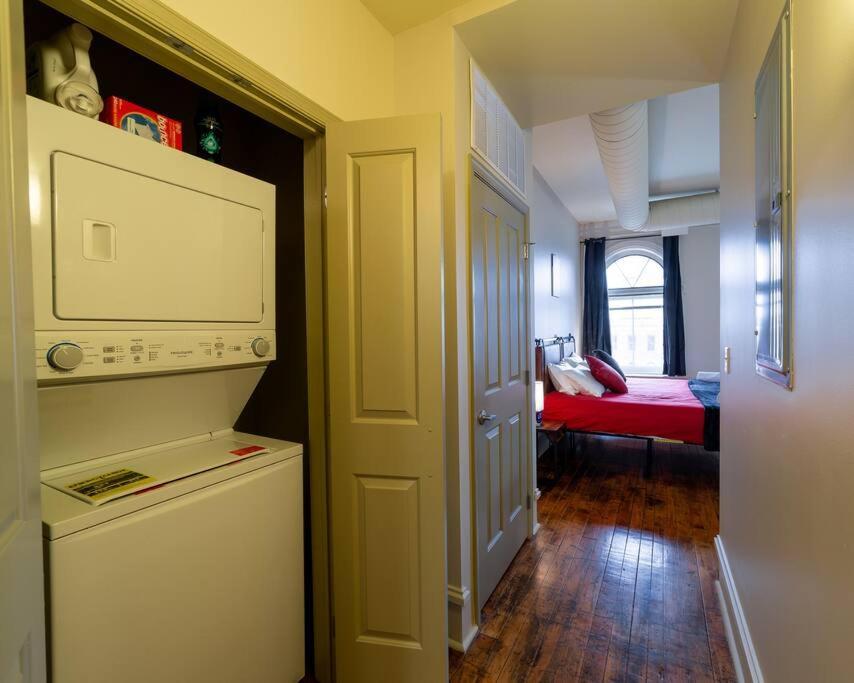 King Bed W/ Panoramic Views Of Dt! Appartement Rochester Buitenkant foto